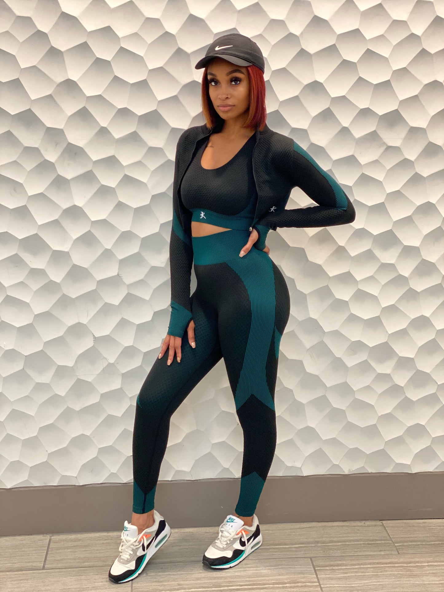 JADA 3 PIECE SET